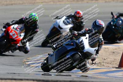 media/Mar-12-2022-SoCal Trackdays (Sat) [[152081554b]]/Turn 10 (130pm)/